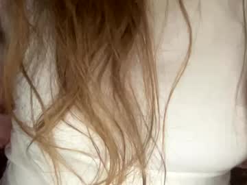 girl
        redbeautywithabooty cam image #3726196