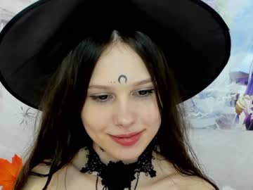 girl
        avrora_deis cam image #2729456
