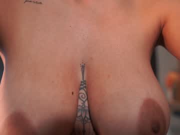 girl
        letiziafulkers1 cam image #2280670