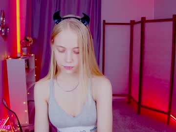 girl
        appr0ved cam image #122047