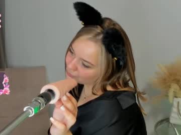 girl
        melissabowen cam image #4951759
