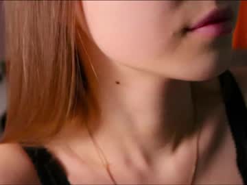 girl
        yeepshyy cam image #3344931