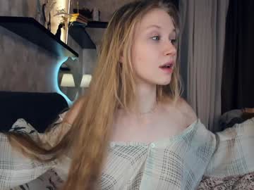 girl
        one_1ove cam image #6707928