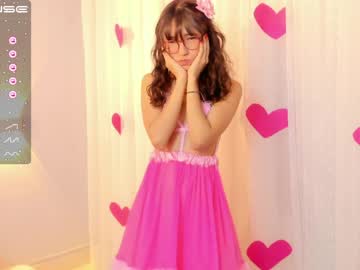 girl
        little_effy18 cam image #866553