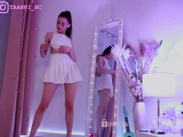 girl
        taanni_bc cam image #1471165
