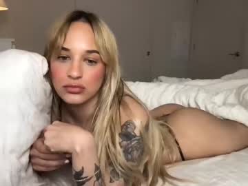 girl
        allisonbunny cam image #1307817