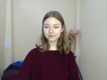 girl
        vivien_leight cam image #1029691
