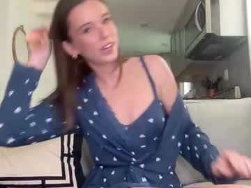 girl
        darlingsterling cam image #4478553