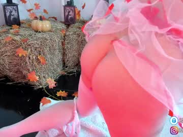 girl
        pavlovacoluccii_ cam image #15476