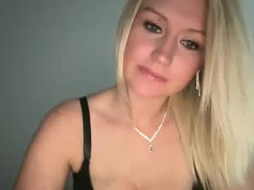 girl
        smexxii93 cam image #5815312