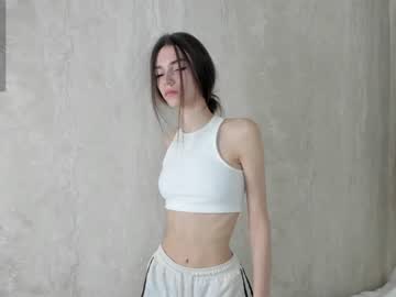 girl
        cutie_ghostie cam image #3564706