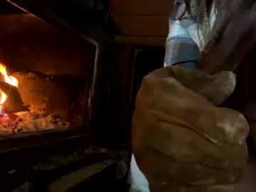 girl
        emersoncane cam image #2992052