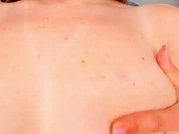 couple
        sweetestluna cam image #4296625