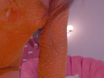 girl
        nicolle_mitchelle cam image #4950588