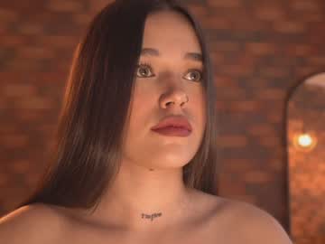 girl
        _meghan_gomez1_ cam image #6347185