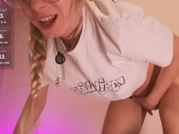 girl
        girl_i_am cam image #6677504