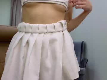 girl
        irish_blush_ cam image #1999148