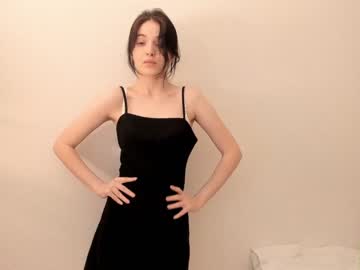 girl
        amandamedrano cam image #893638