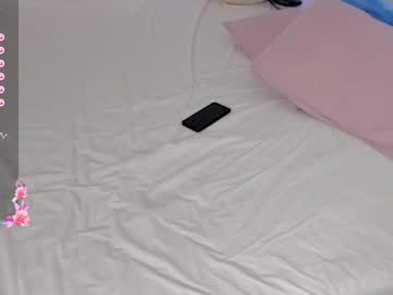 girl
        sunny_vixey cam image #6335748