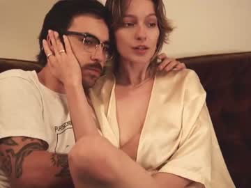 couple
        celinedion69 cam image #1041548