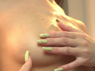 girl
        kiriko_chan cam image #3767317