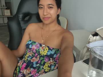 couple
        emillybrowm cam image #6662261