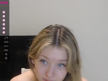 girl
        evafrancis cam image #1835827