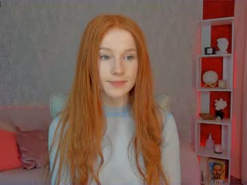 girl
        madeline_jackson cam image #1472825