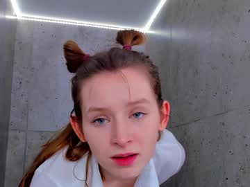 girl
        toxl cam image #297408