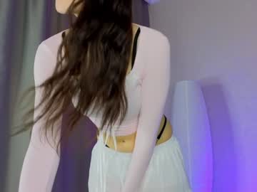 girl
        goalice cam image #6049748