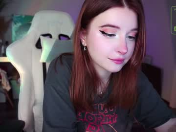 girl
        pocketrocket_ cam image #3933562