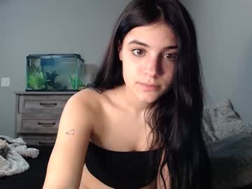 girl
        selena_steele cam image #6155499