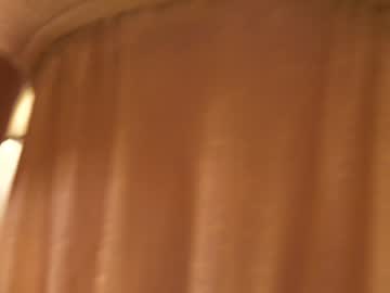 girl
        saltedhoney cam image #5792468