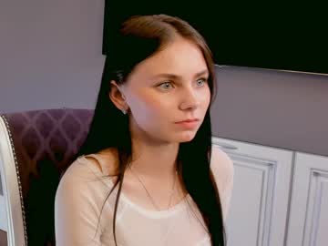 girl
        sheenafairleigh cam image #4551451