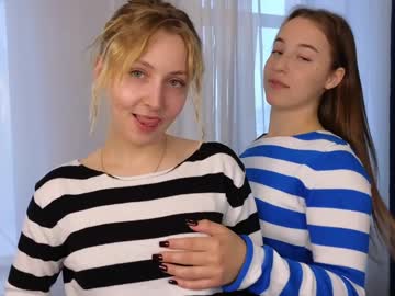 couple
        sweetestluna cam image #5035751