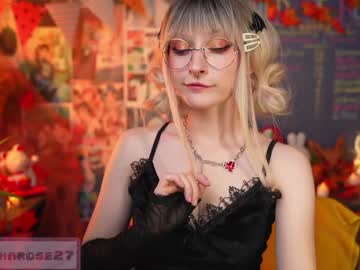 girl
        mana_rose cam image #5358391