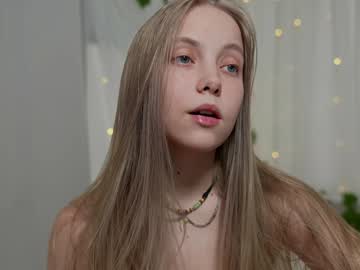 girl
        appr0ved cam image #6088004