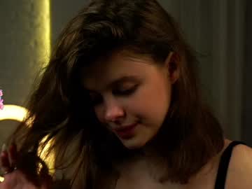 girl
        a_whole_eternity cam image #4959247