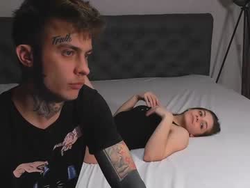 couple
        karinamango cam image #3550632