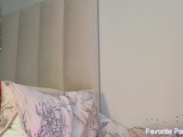 girl
        meghanesse cam image #5347885