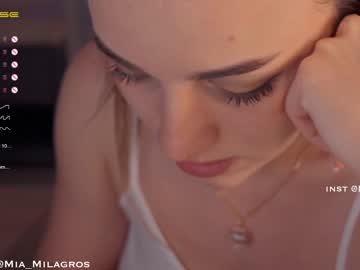 girl
        mia_milagros cam image #616680