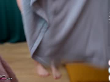 girl
        bunnyblondy cam image #3434198
