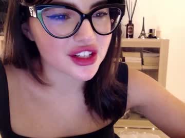 girl
        playnofuckinggames cam image #2885317