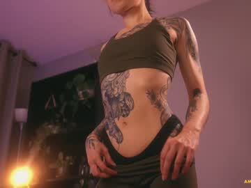 girl
        ambientink cam image #184519