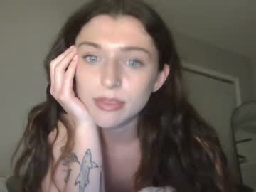 girl
        cornprxncess cam image #6320635
