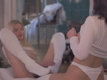 girl
        _2strangers cam image #3376107