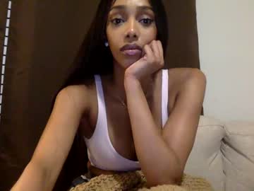 girl
        sophieinthecity cam image #1897382