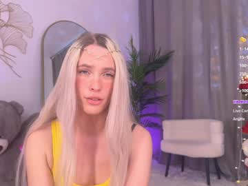 girl
        blush_mikki cam image #6876179