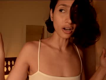 girl
        evatango cam image #400337