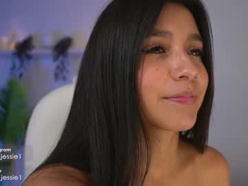 girl
        ashley_jones9 cam image #4143056